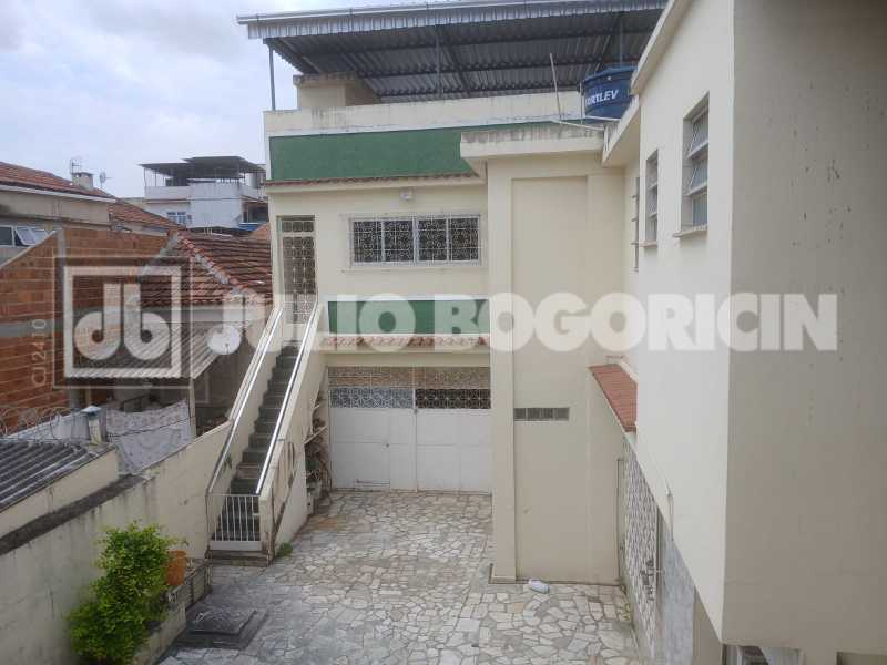 deebe75e-0bda-44b1-932d-327e09 - 6