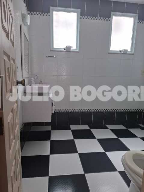 3b0b43fc-b023-4b8e-862b-21c0f6 - 3