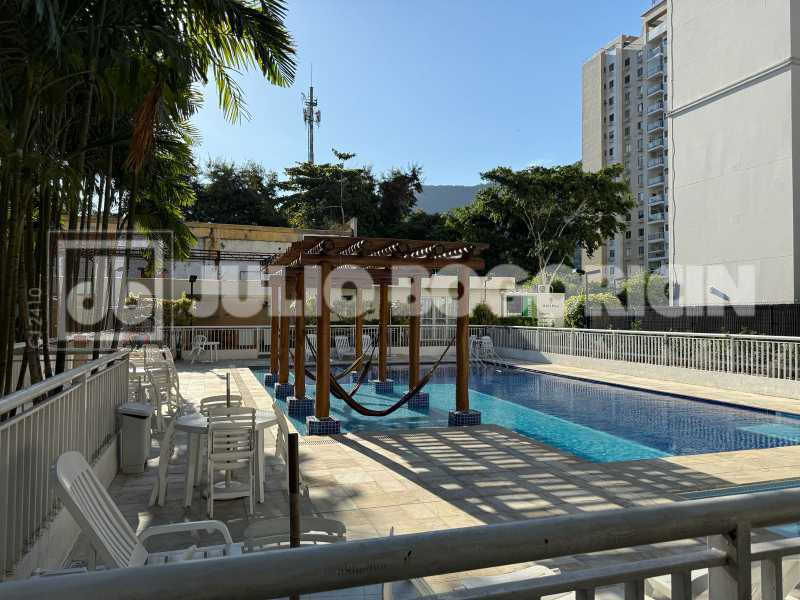 Conheça 34dcbf47-6219-46e2-98e5-72c41c do imóvel - Apartamento 2 Quartos ( 1 Suíte ) Varanda Reformado Total Infraestrutura - JBRB214198 - 18 34dcbf47-6219-46e2-98e5-72c41c - 18