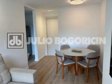 Imperdível - Apartamento 2 Quartos ( 1 Suíte ) Varanda Reformado Total Infraestrutura - JBRB214198