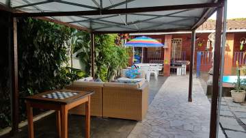 Imperdível - Excelente casa, 4 quartos, ótimo quintal, piscina, churrasqueira, vaga de garagem. Oportunidade!! - JBT66193