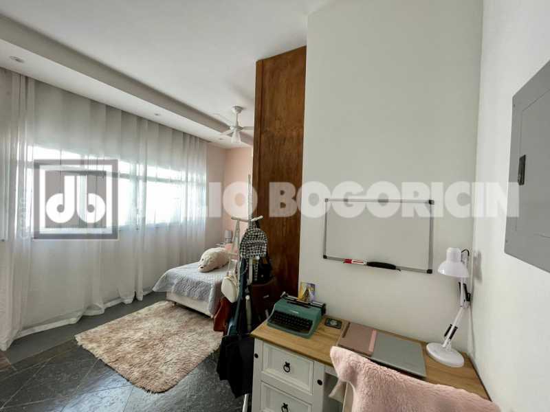 b32a6cb0-90d6-466c-999a-504812 - 16