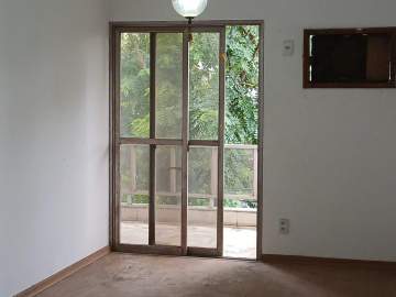 salão, 2 quartos, vaga, varanda e frente.. - JBT207017