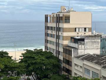 Apartamento de 4 quartos a venda no Leblon - Quadra da Praia- andat alto - Vista lateral Mar - Junto ao Metro e Shopping Leblon - JBL35030