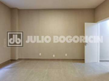 Ótima localização - Excelente localização Apto 3 qtos Tijuca reformado próximo Metrô Saens Pena. - JBT305165