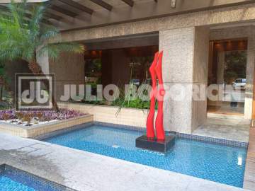 Oportunidade - BARRA DA TIJUCA VARANDÃO 3 QUARTOS 2SUITES CLOSET SALA 2 AMBIENTES COZINHA PLANEJADA 2 VAAGAS - JBB303201