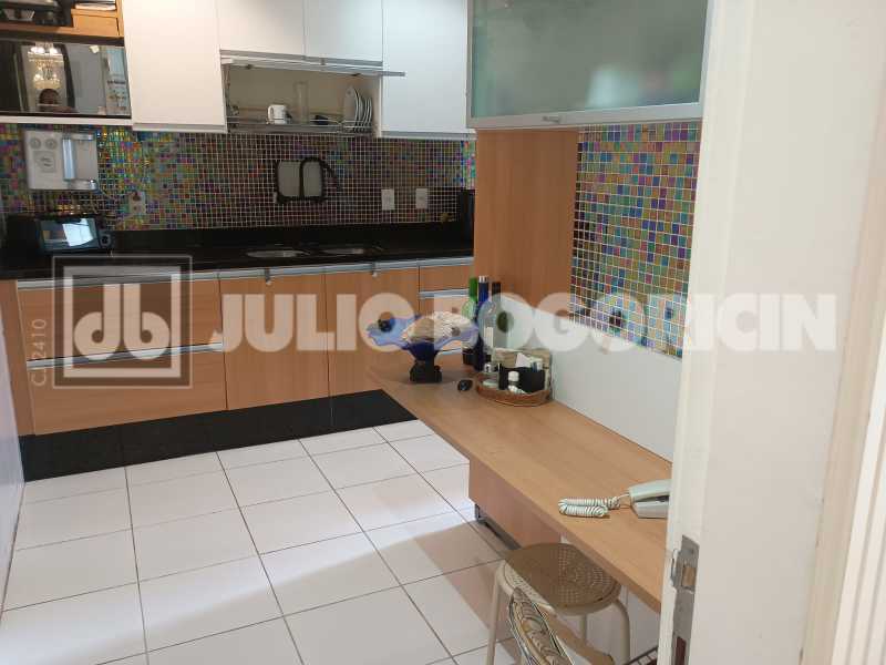 cozinha ampla. - 21