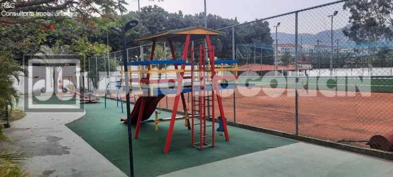 eb0a13b3-acf1-4c99-bce9-002d14 - 29