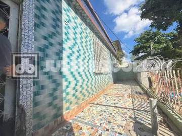 Casa a venda linear no Encantado - 334m2 área total - com terraço - JBM608126