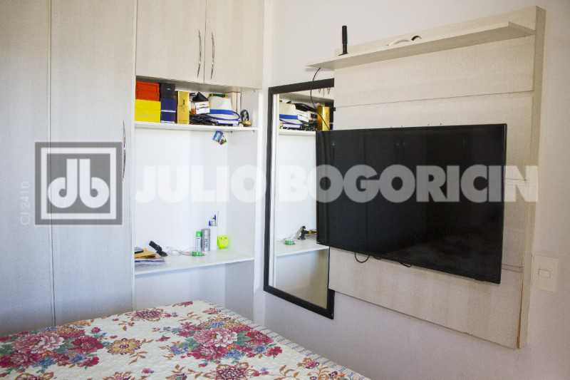 QUARTO EMCIMA COM BANHEIRO 4 - 8