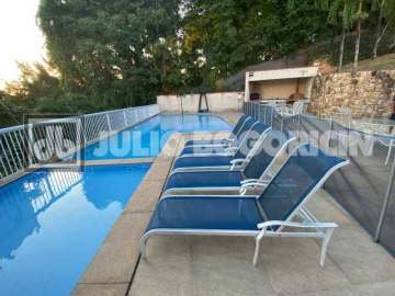 Ótima localização - Cobertura Duplex no Largo do Pechincha Com 91m² Varanda e 3 Quartos - JBJ52692