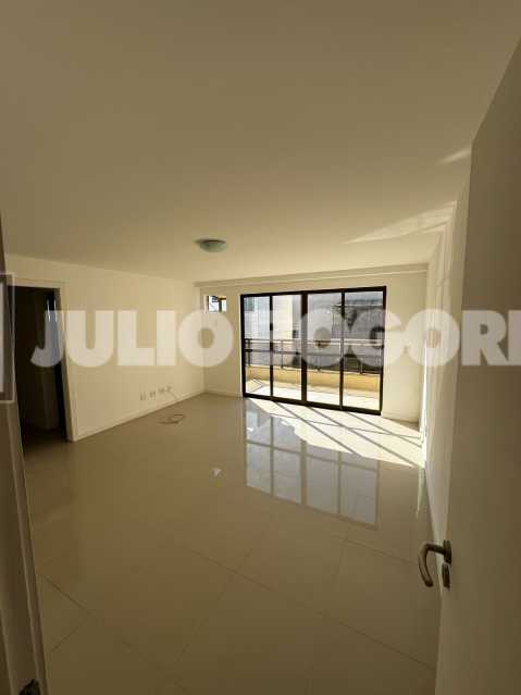 70eda803-7569-4a21-a080-448a57 - 2