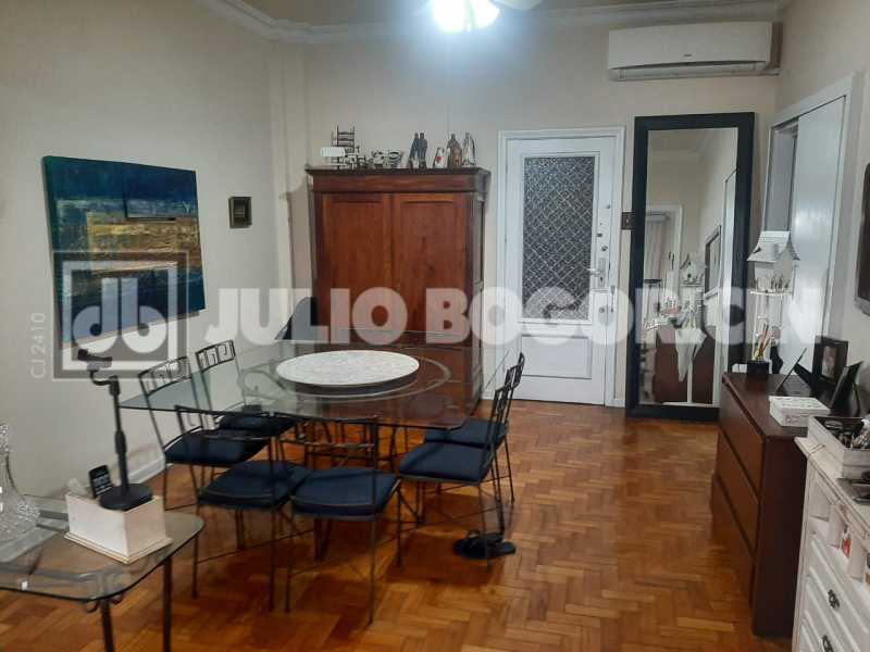 1 Apartamento a venda em Copac - 1