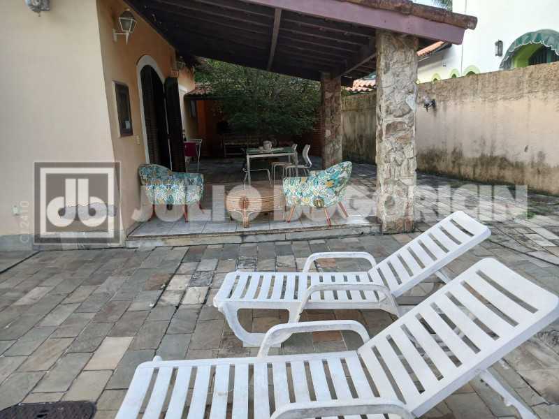 CASA 650K RUA SOLDADO EUGÊNIO - 28