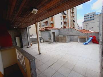 MÉIER - RUA PEDRO DE CARVALHO (INÍCIO) - ACONCHEGANTE CASA DE VILA , 4 DORMITÓRIOS, SENDO 1 SUÍTE COM CLOSET E HIDROMASSAGEM - TERRAÇÃO COM CHURASQUEIRA - 2 VAGAS - OPORTUNIDADE!!!! - JBM608128