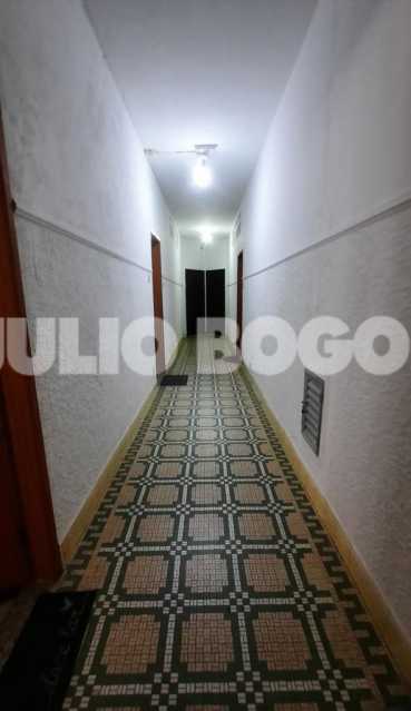 2 APARTAMENTO A VENDA NO CENTR - 2