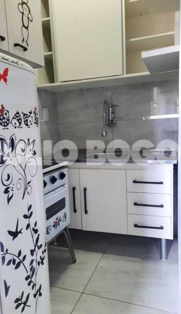 13 APARTAMENTO A VENDA NO CENT - 13