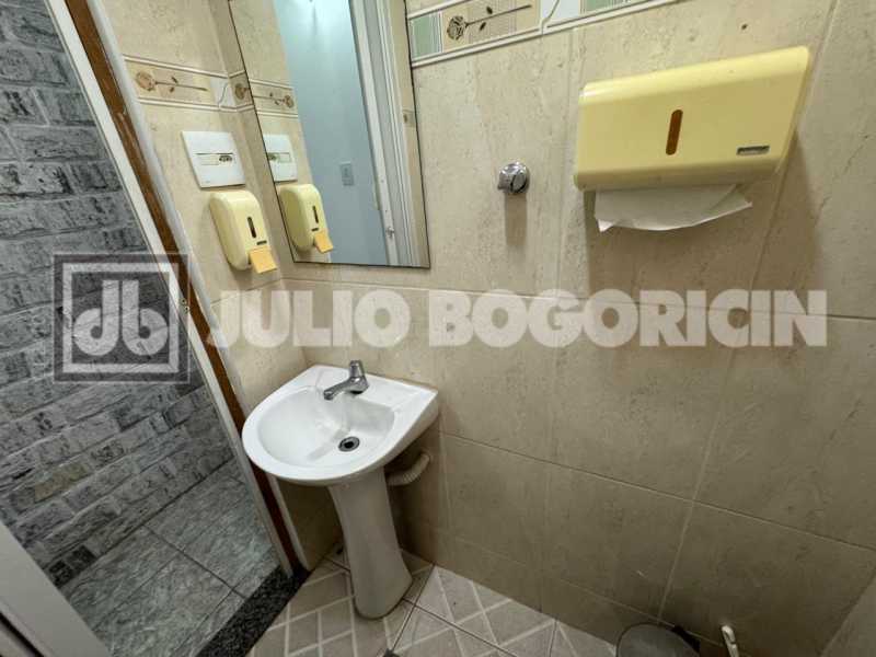 14jardimcariosalalacomercialab - 14