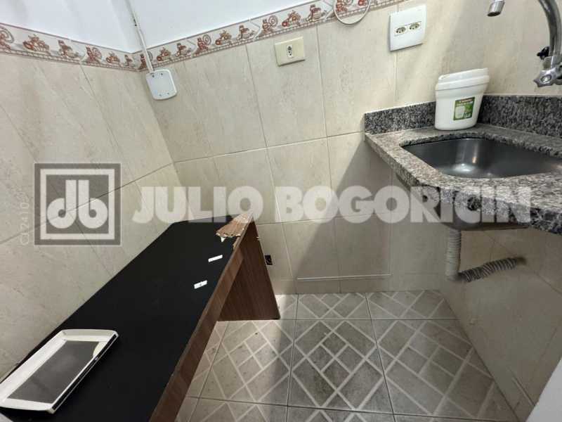 18jardimcariosalalacomercialab - 18