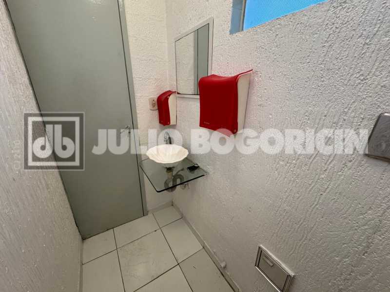 11portuguesasalacomercialfrent - 11