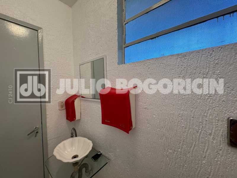 12portuguesasalacomercialfrent - 12