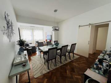 Apartamento a veda no Leblon, 3 quartos, 1 vaga e a 2 quadras da praia. - JBL35052