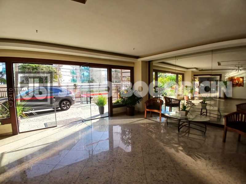 c8dda71a-4038-4aba-9355-617697 - 22