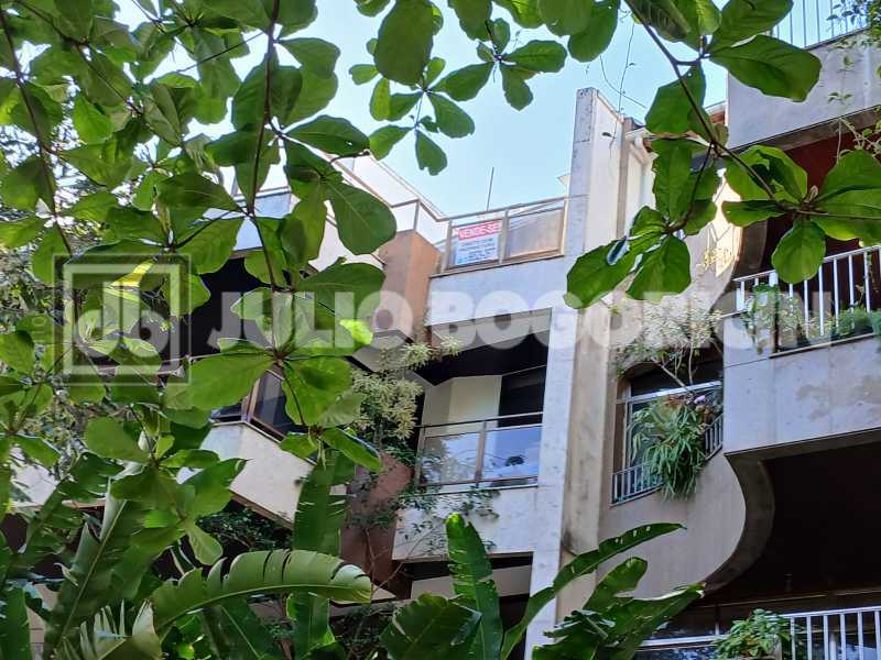 3ca2cd00-ee57-4653-825f-59050f - 23