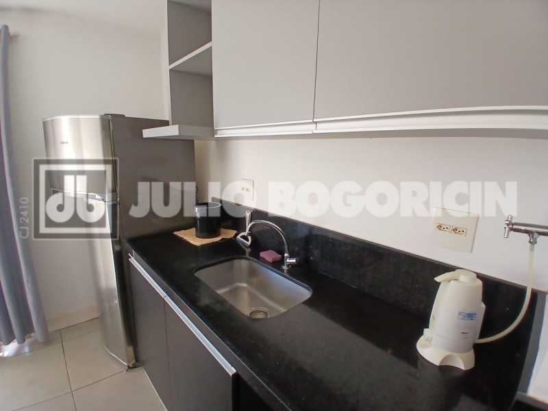 e22f4539-1c7d-46c1-97a4-eab948 - 24