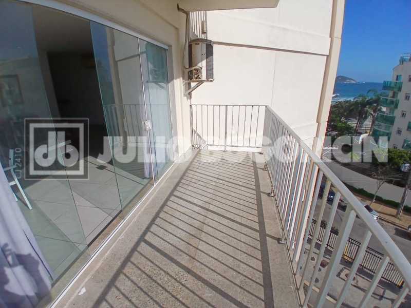 586de4c6-1fb9-43f0-bb51-b63e2c - 26