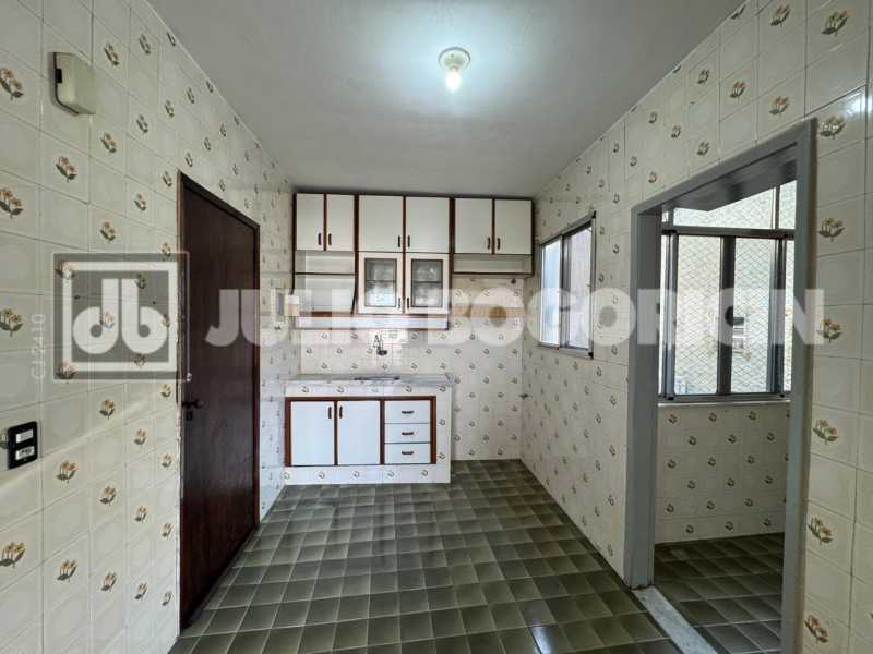 09tauaapartamentovarandasalaqu - 9