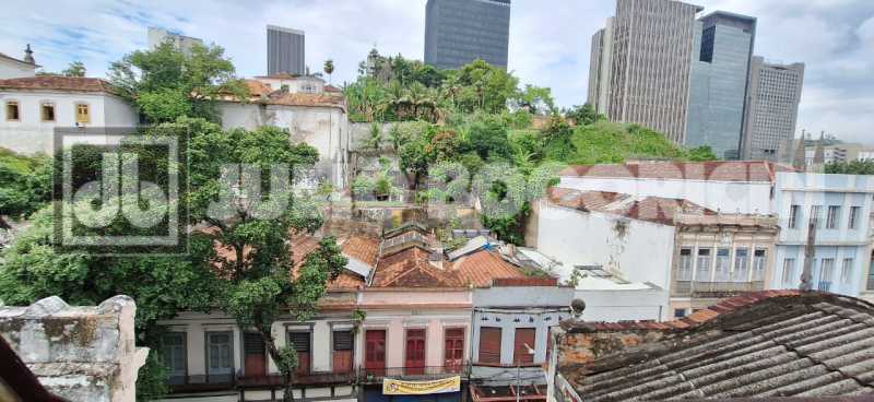 25 - Vista de Frente - 25