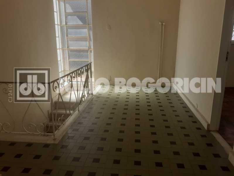 09urcasaosebastiaocasacom391m2 - 9