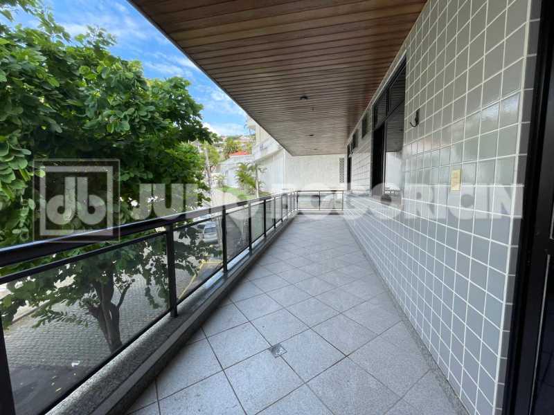 01praiadabandeiraapartamentova - 1