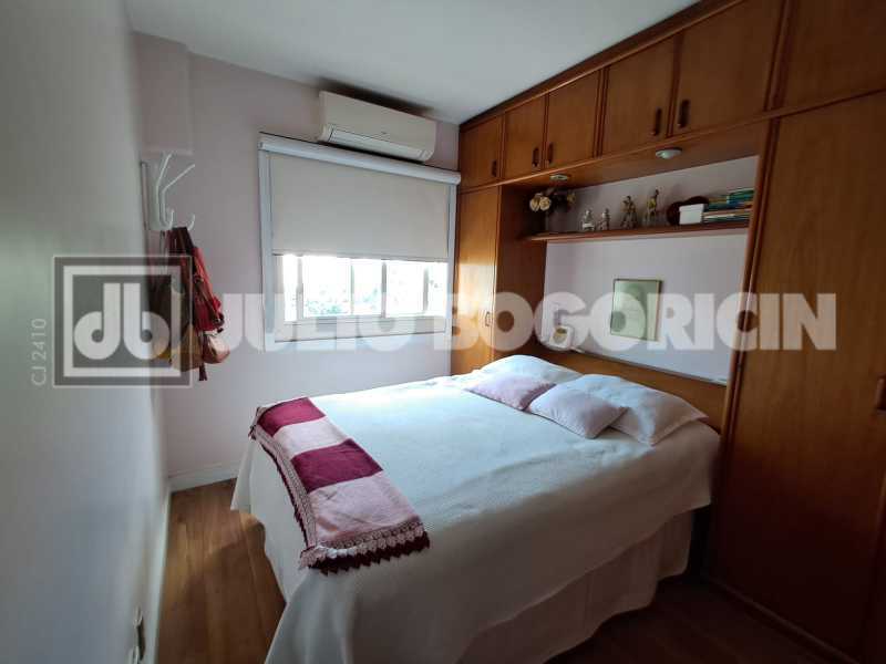 suite - 18