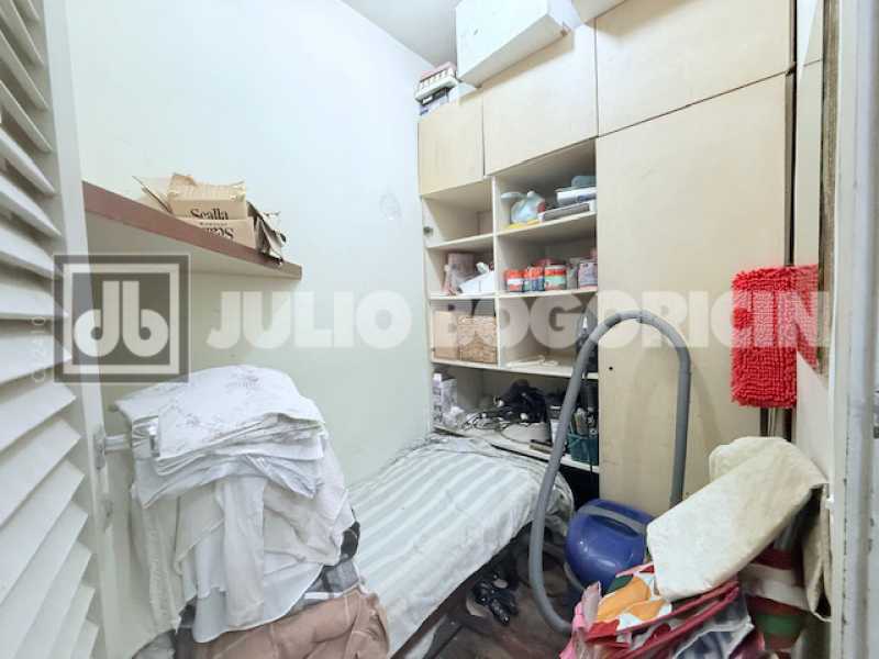 Quarto de Serviço - 35