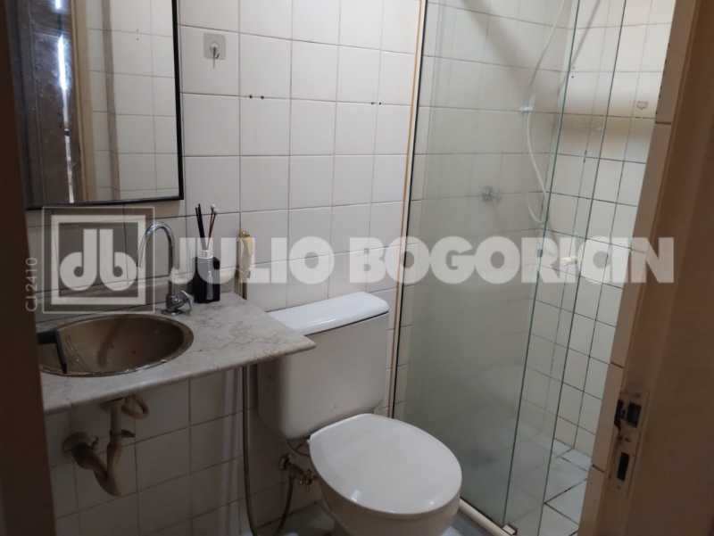 205d5d13-f0ae-406b-8b01-134cd1 - 28