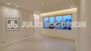 Ótima localização - Apartamento de 3 quartos à venda no Leblon - Reformadíssimo - 3 quartos - suíte - Vaga demarcada - JBL35060