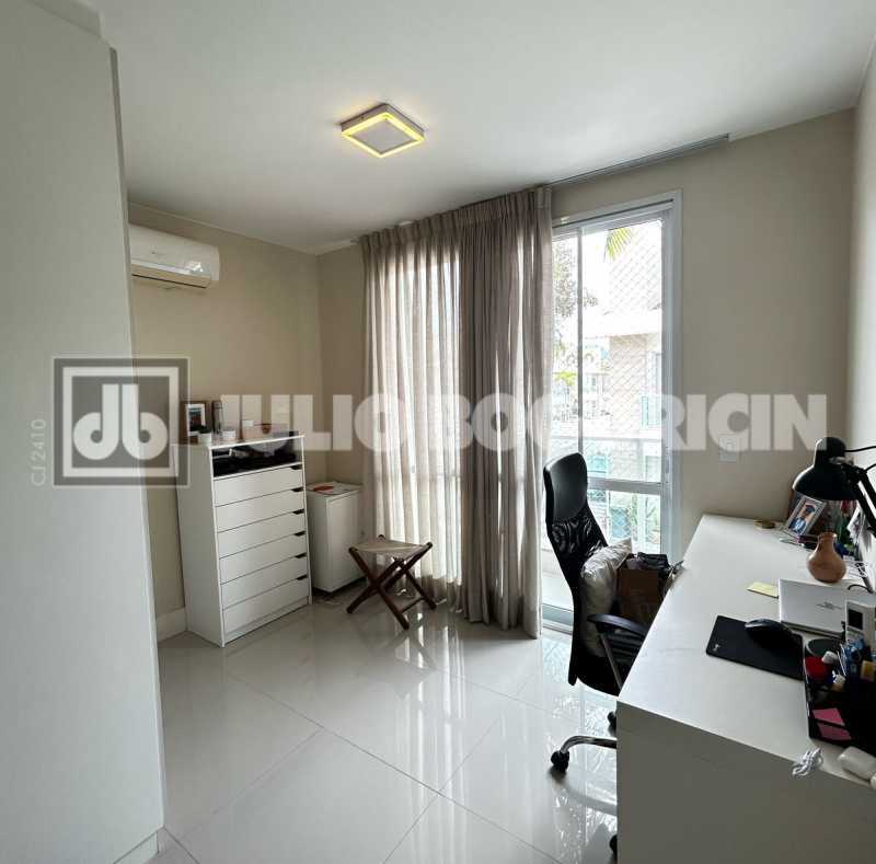 efd9de56-bbe9-4c46-801f-37d39a - 25