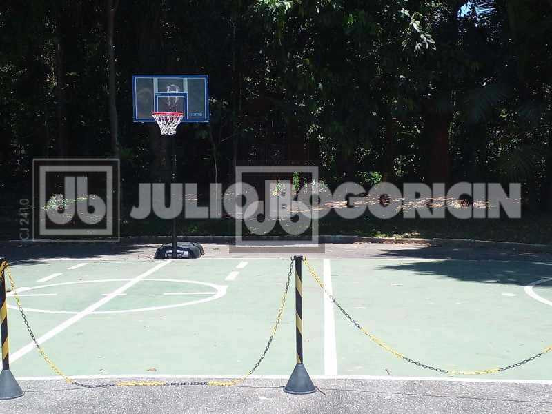 18344_G1699637634 - 24