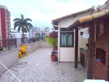 Ótima localização - Excelente Cobertura Pechincha Duplex 3quartos 1suíte Churrasqueira 2vagas.Localização privilegiada.Vale a visita! - JBJ52700