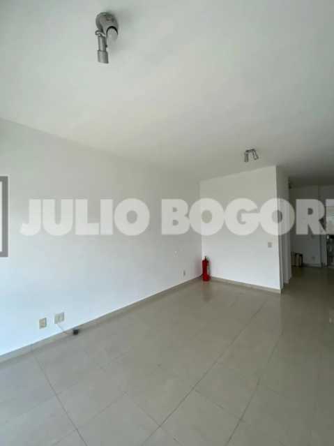 e3d95445-0dbd-411a-aba7-624b5f - 11