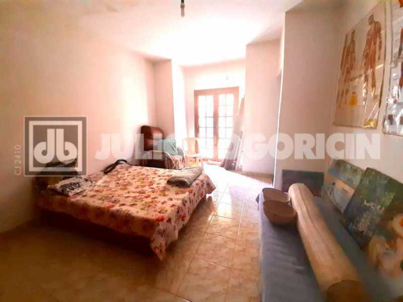 271620C9-A0AE-4B76-8EFC-B40FBB - 10