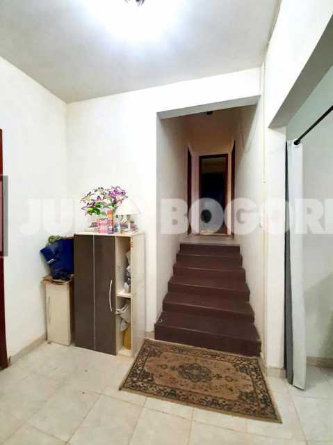 853B06D5-592C-459C-BE7E-A86D93 - 16