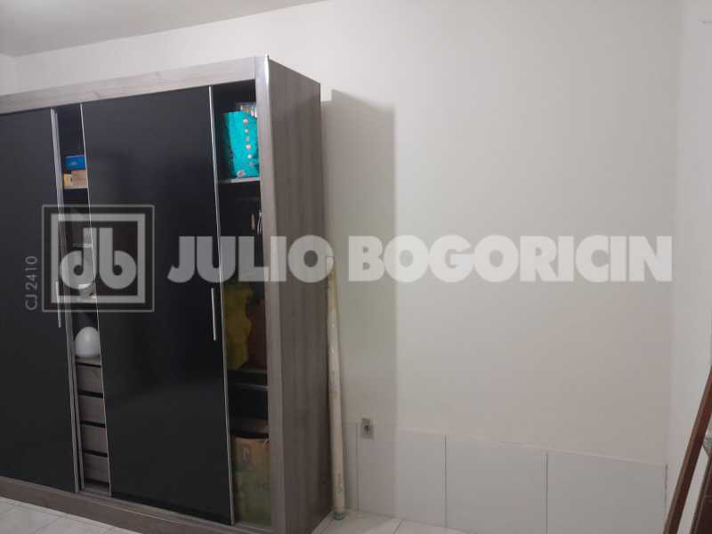 33BAA520-6539-4BC9-88A7-E0E79F - 9