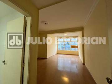 Apartamento de 3 quartos a venda em Copacabana - JBC303987