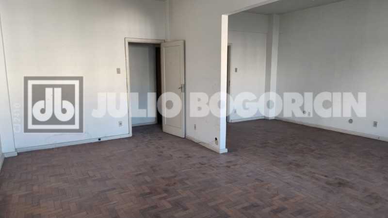 WhatsApp Image 2025-05-15 at 1 - 5