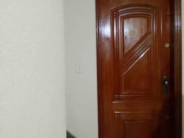 Paulo de frontin próximo a praça da bandeira,apartamento todo com piso taco,e .partes frias modernizados - JBAP210970