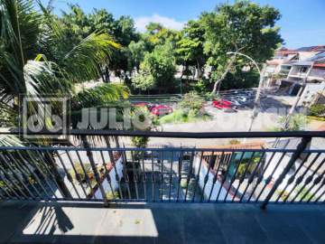 Ilha do Governador - Portuguesa - VENDA - Casa Triplex - 5 Quartos (Suíte) - Varandas - Vaga de Garagem - Julio Bogoricin - JBI61582