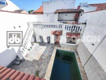 Ilha do Governador - Portuguesa - VENDA - Casa Triplex - 5 Quartos (Suíte) - Varandas - Vaga de Garagem - Julio Bogoricin - JBI61582